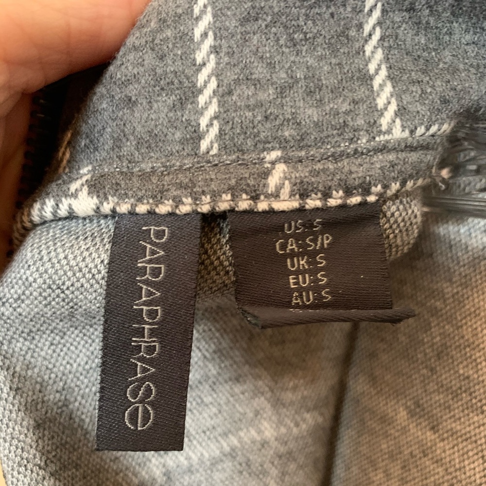 Paraphrase Dress in grey - Picture 3 of 3